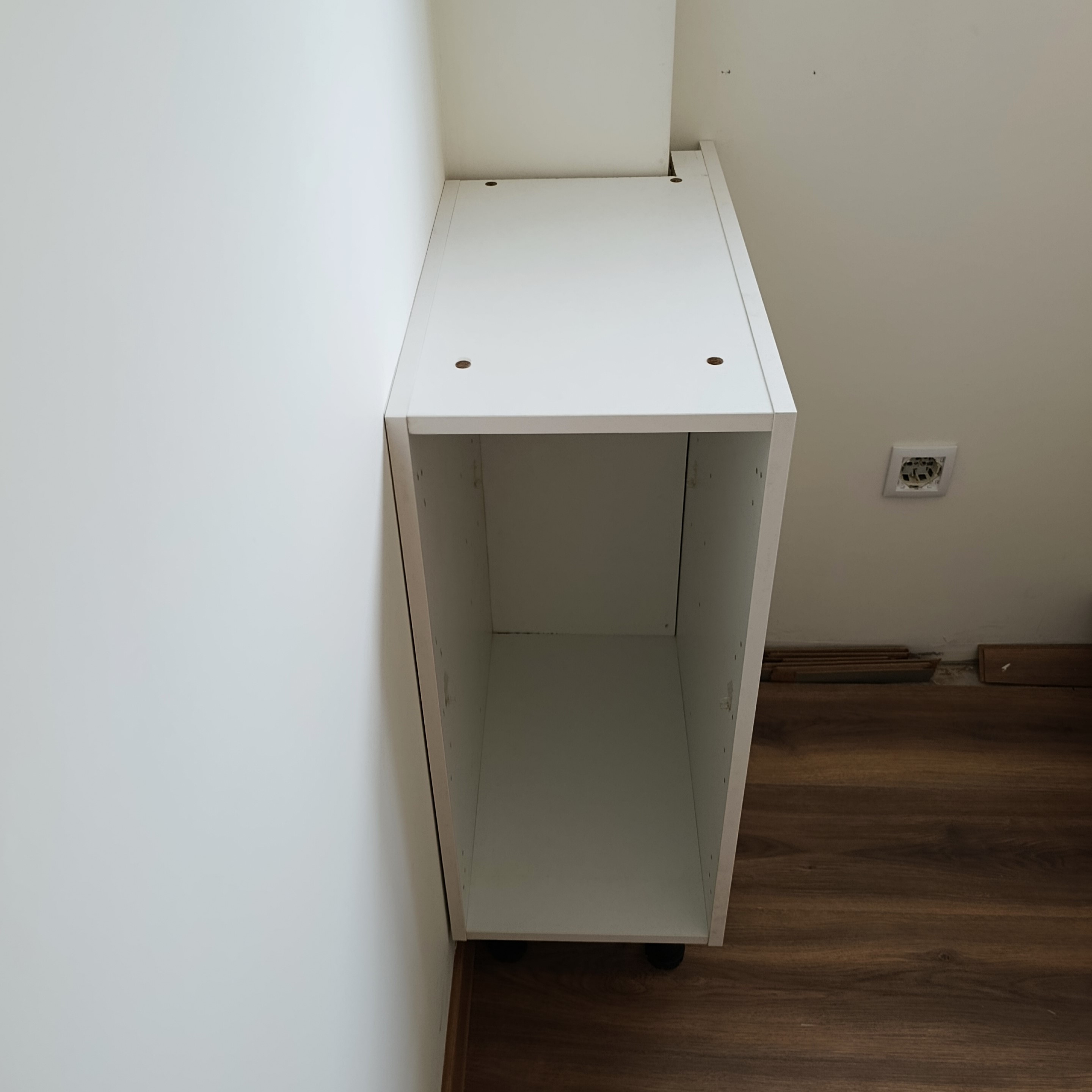 details2